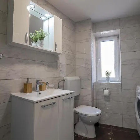 Apartman Juraj I Matej Vrsar Exterior photo